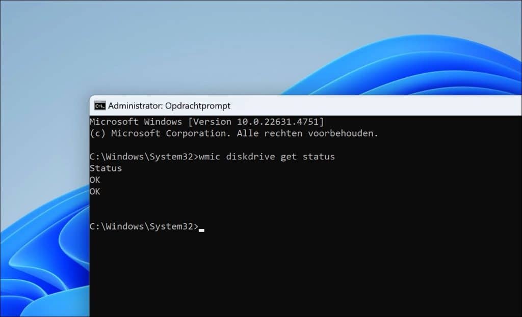 wmic diskdrive get status